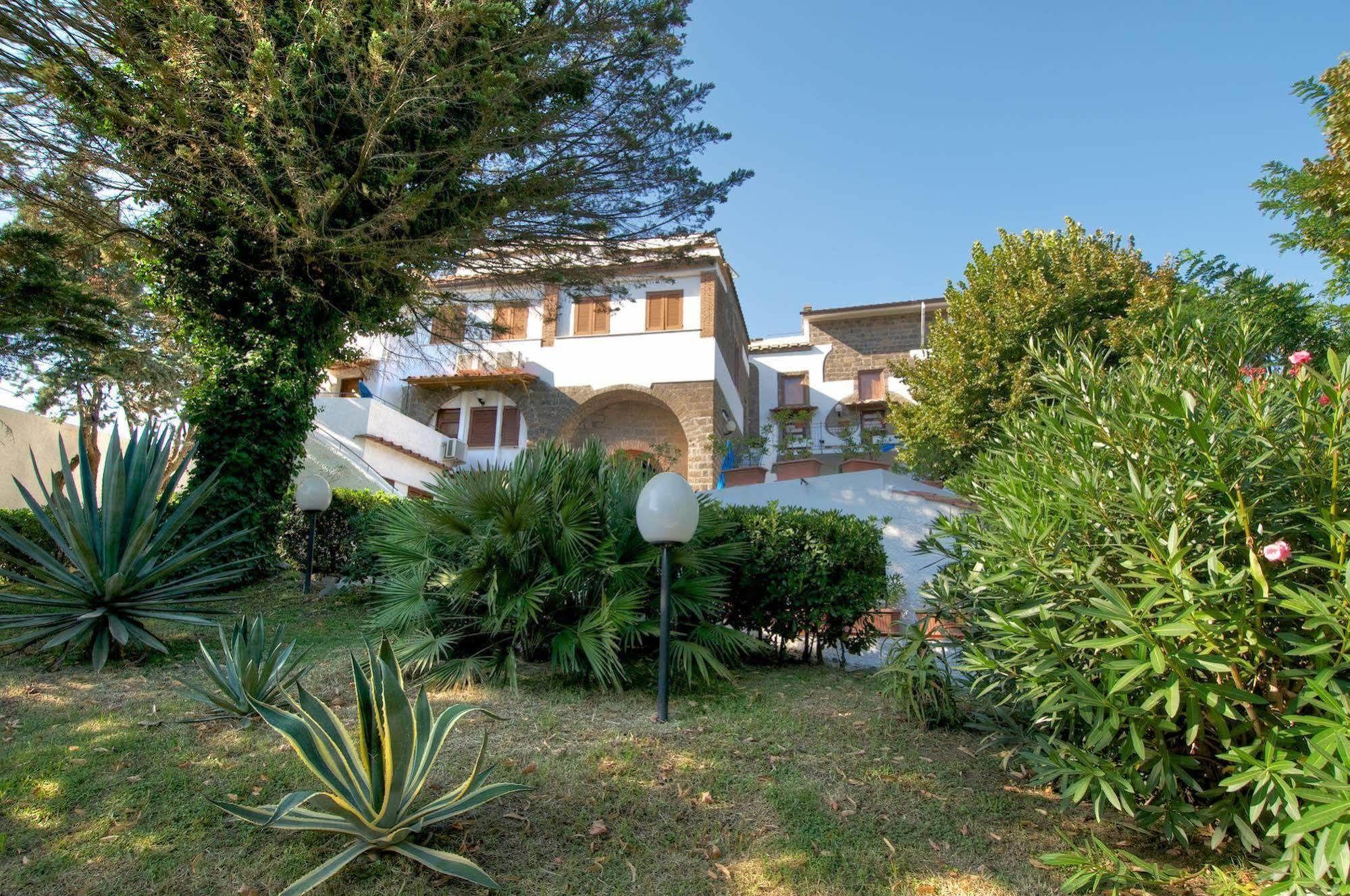 Freedom Holiday Residence マッサ・ルブレンセ エクステリア 写真